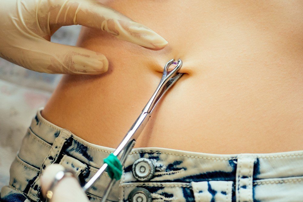 piercing-at-k-bella-in-brighton.1000x0.jpeg